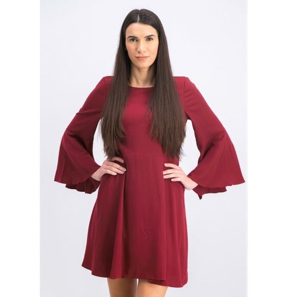HALSTON  Fit& Flare Dress Burgundy Flowy Long Bell Sleeve Size 4 - Picture 6 of 8